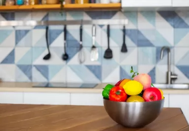 Soha ne rakd ezt a gyümölcsöt fémtálba: mérgező anyag szabadulhat fel benne, ha mégis így teszel