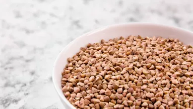 Nem a fokhagyma az: ez az étel tisztítja az ereket és csökkenti a vérnyomást