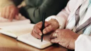 Megváltozott a kézírásod? Meglepő, melyik súlyos betegség egyik első jele lehet ez