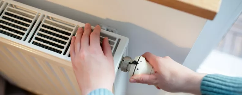 Soha ne zárd el teljesen a radiátort, még akkor sem, ha nagyon meleg van a lakásban: ez az oka