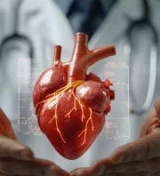 Nem gyógyszer, mégis sokan dicsérik: egy kanál ebből naponta, és a szíved erősebb lesz, mint valaha