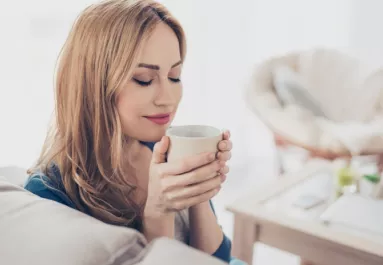 Nem a kamilla az: ettől a teától mélyen alszol és kipihenten ébredsz