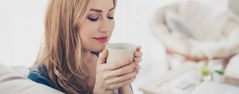 Nem a kamilla az: ettől a teától mélyen alszol és kipihenten ébredsz