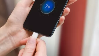 Ha így töltöd a telefonod, sokkal tovább bírja majd az akkumulátor