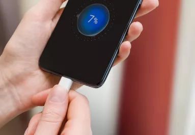 Ha így töltöd a telefonod, sokkal tovább bírja majd az akkumulátor