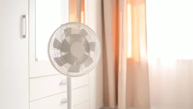 Nagyon veszélyes: ezért ne hagyd soha egész éjjel bekapcsolva a ventilátort