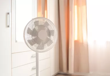 Nagyon veszélyes: ezért ne hagyd soha egész éjjel bekapcsolva a ventilátort