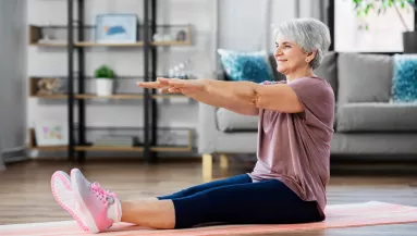 Ha ezt a 3 gyakorlatot meg tudod csinálni 50 felett, 10 évet is letagadhatsz a korodból