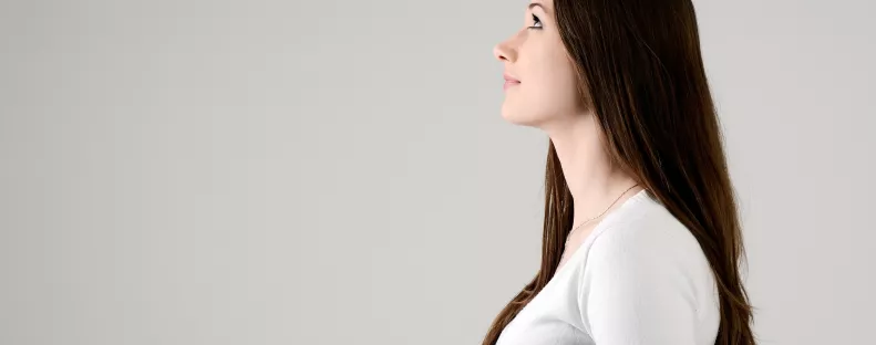 Ez a napi 10 perces szokás csendben rendbe teszi a tartásodat