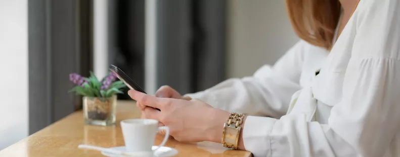 A te mobilod is csinálja ezt? Sokan csak legyintenek rá, pedig komoly baj jele lehet