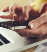 Ha ez a program most is fut a mobilodon, könnyen bűnözők célpontjává válhatsz