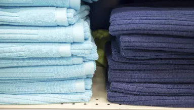 Dohos szagú a törölköződ mosás után is? Ezzel az egyszerű trükkel újra friss illatú lehet