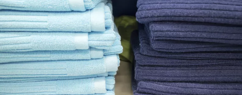 Dohos szagú a törölköződ mosás után is? Ezzel az egyszerű trükkel újra friss illatú lehet